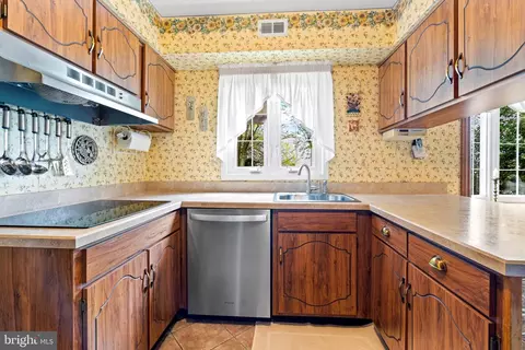 Kitchen - 301 Summerfield Ct, Joppa, MD 21085 photo 1 of 1