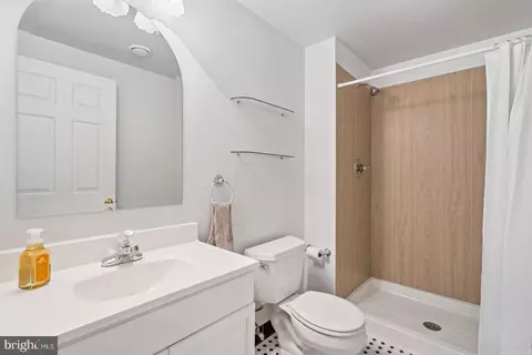 Bath - 1011 Stone Ct, Joppa, MD 21085 photo 8 of 8