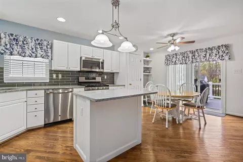 Kitchen - 1011 Stone Ct, Joppa, MD 21085 photo 4 of 4