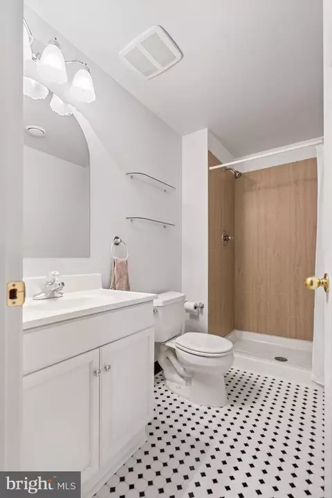 Bath - 1011 Stone Ct, Joppa, MD 21085 photo 7 of 8