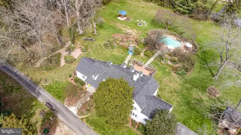 Exterior - 805 Old Joppa Rd, Joppa, MD 21085 photo 32 of 58