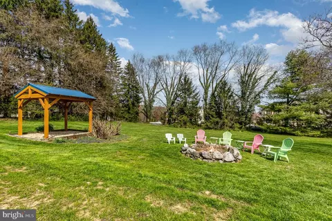 View/Area - 805 Old Joppa Rd, Joppa, MD 21085 photo 3 of 16