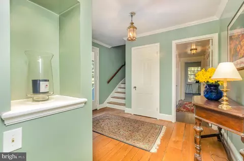 Entry Way - 805 Old Joppa Rd, Joppa, MD 21085 photo 3 of 8