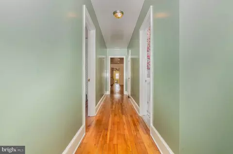 Entry Way - 805 Old Joppa Rd, Joppa, MD 21085 photo 4 of 8