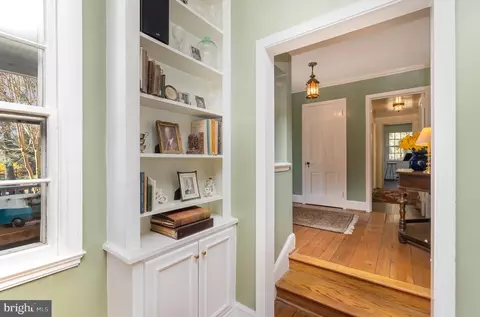 Entry Way - 805 Old Joppa Rd, Joppa, MD 21085 photo 1 of 8
