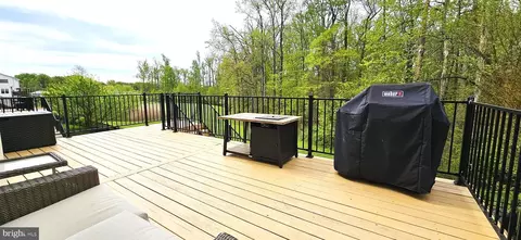 Exterior - 114 Fallston Meadow Ct, Fallston, MD 21047 photo 9 of 15