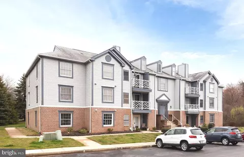 201 Oak Leaf Cir #201-B, Abingdon, MD 21009