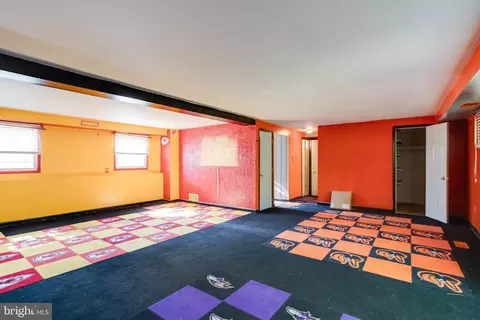 Living - 505 Haverhill Rd, Joppa, MD 21085 photo 2 of 2
