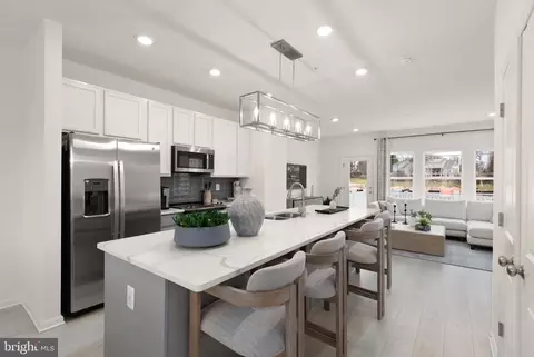 Kitchen - 197 Joppa Farm Rd, Joppa, MD 21085 photo 2 of 4