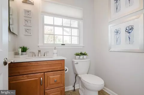Bath - 3009 Scotch Ct, Abingdon, MD 21009 photo 2 of 4