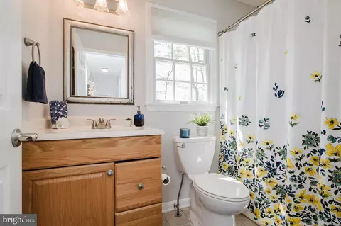 Bath - 3009 Scotch Ct, Abingdon, MD 21009 photo 4 of 4