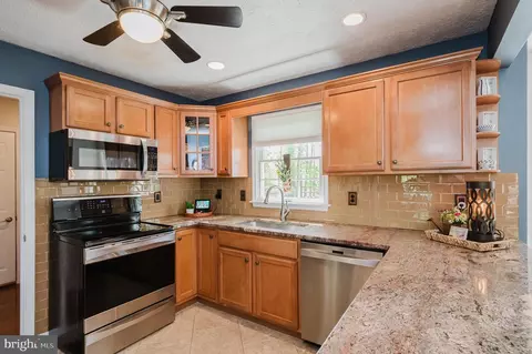 Kitchen - 3009 Scotch Ct, Abingdon, MD 21009 photo 1 of 4