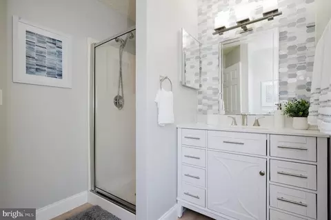 Bath - 3009 Scotch Ct, Abingdon, MD 21009 photo 3 of 4