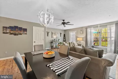 Dining - 636 Stone Mill Ct, Abingdon, MD 21009 photo 4 of 4