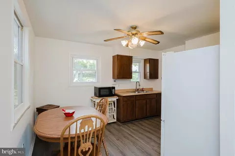 Dining - 1819 Hanson Rd, Edgewood, MD 21040 photo 2 of 5
