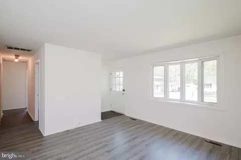 Living - 1819 Hanson Rd, Edgewood, MD 21040 photo 1 of 1