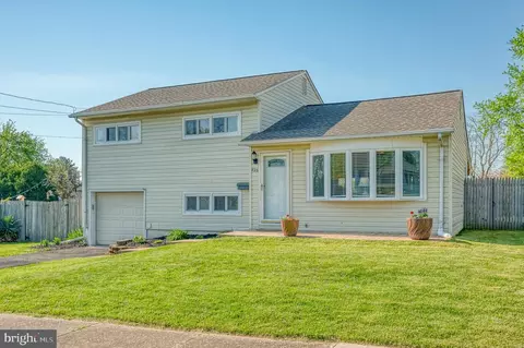 626 Brenda Ln, Aberdeen, MD 21001