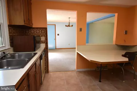Bath - 2309 Orsburn Ln, Joppa, MD 21085 photo 1 of 8