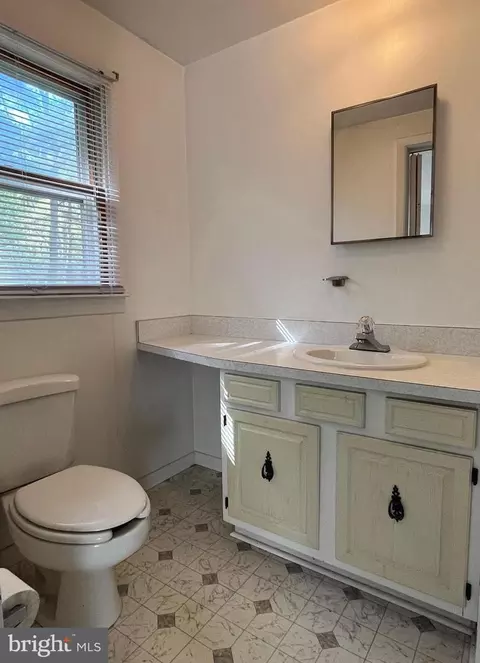 Bath - 2309 Orsburn Ln, Joppa, MD 21085 photo 5 of 8