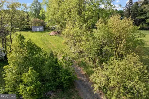 3116 Preakness Dr, Fallston, MD 21047 photo 5
