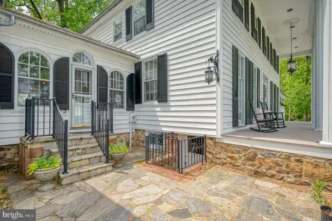 Exterior - 2500 Rochelle Dr, Fallston, MD 21047 photo 5 of 39