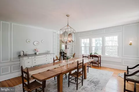 Dining - 2500 Rochelle Dr, Fallston, MD 21047 photo 2 of 8