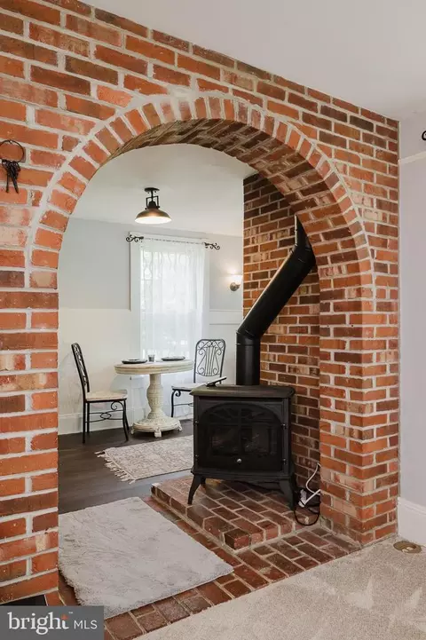 Entry Way - 2500 Rochelle Dr, Fallston, MD 21047 photo 11 of 15