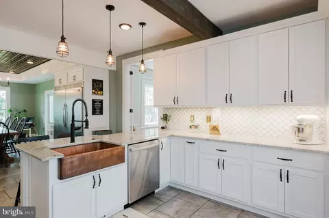Kitchen - 2500 Rochelle Dr, Fallston, MD 21047 photo 4 of 9