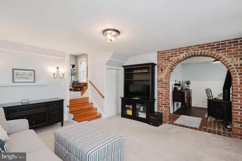 Entry Way - 2500 Rochelle Dr, Fallston, MD 21047 photo 10 of 15