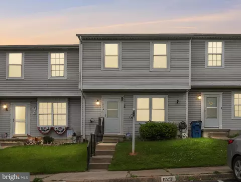 823 Olive Branch Ct, Edgewood, MD 21040