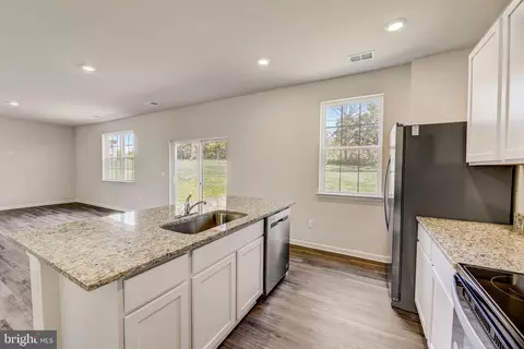 982 Pagonia Dr, Joppa, MD 21085 photo 13