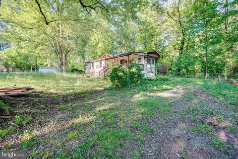 2203 Forestside Dr, Aberdeen, MD 21001