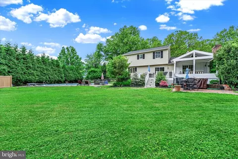 Exterior - 3104 Moores Rd, Baldwin, MD 21013 photo 8 of 9