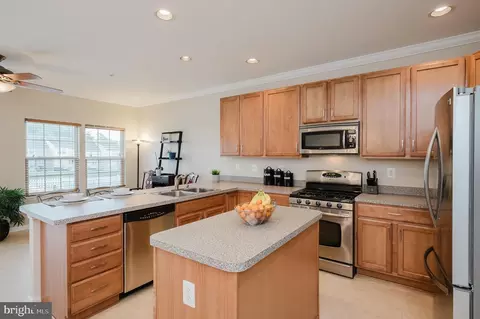 3084 Raking Leaf Dr, Abingdon, MD 21009 photo 9