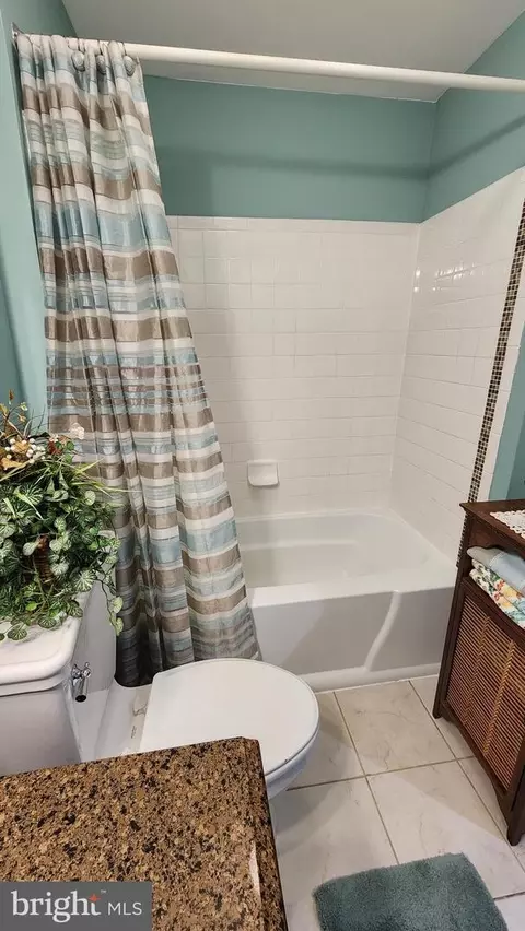 Bath - 417 Spry Island Rd, Joppa, MD 21085 photo 4 of 6