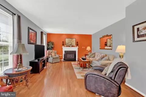 Living - 417 Spry Island Rd, Joppa, MD 21085 photo 1 of 1