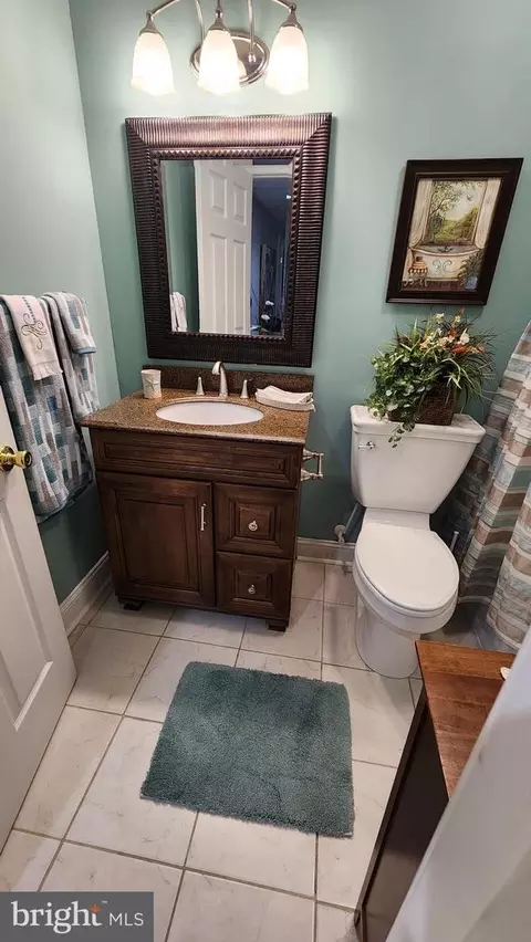 Bath - 417 Spry Island Rd, Joppa, MD 21085 photo 3 of 6