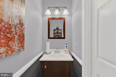 Entry Way - 417 Spry Island Rd, Joppa, MD 21085 photo 5 of 5