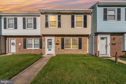 1527 Charlestown Dr, Edgewood, MD 21040