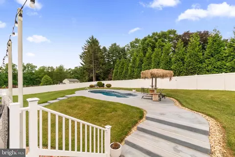 Exterior - 2504 Tally Ho Dr, Fallston, MD 21047 photo 4 of 9