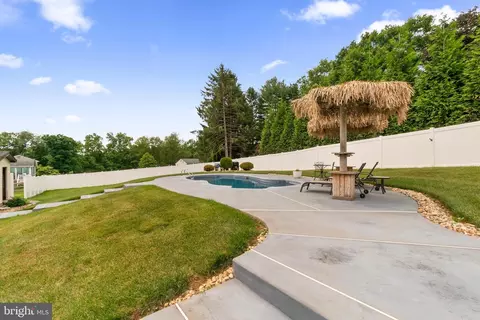 Exterior - 2504 Tally Ho Dr, Fallston, MD 21047 photo 5 of 9