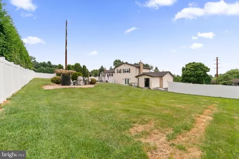Exterior - 2504 Tally Ho Dr, Fallston, MD 21047 photo 7 of 9