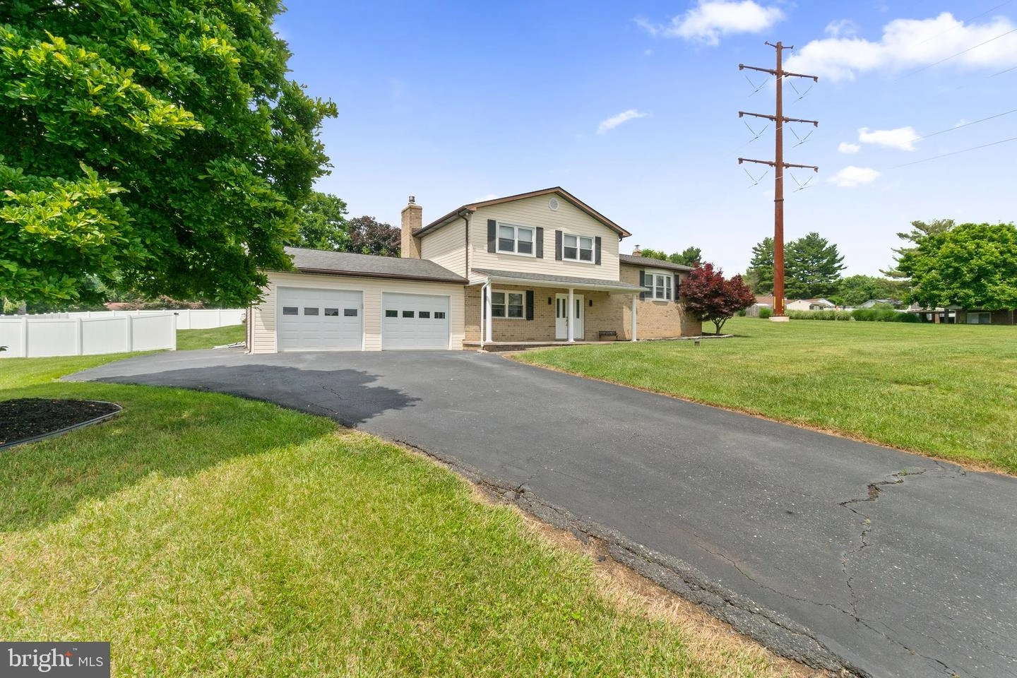 Exterior - 2504 Tally Ho Dr, Fallston, MD 21047 photo 2 of 9