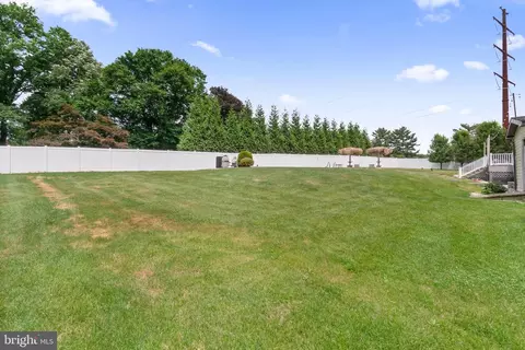 Exterior - 2504 Tally Ho Dr, Fallston, MD 21047 photo 8 of 9
