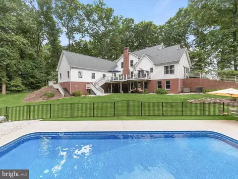 Exterior - 3303 Pritchett Ln, Fallston, MD 21047 photo 17 of 28