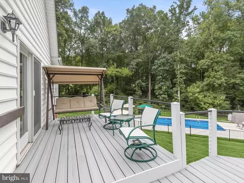 Exterior - 3303 Pritchett Ln, Fallston, MD 21047 photo 12 of 28