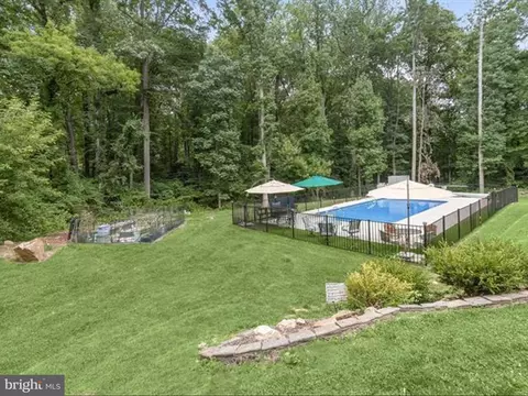 Exterior - 3303 Pritchett Ln, Fallston, MD 21047 photo 23 of 28