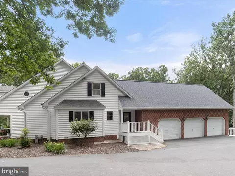 Exterior - 3303 Pritchett Ln, Fallston, MD 21047 photo 26 of 28