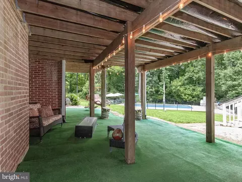 Exterior - 3303 Pritchett Ln, Fallston, MD 21047 photo 14 of 28
