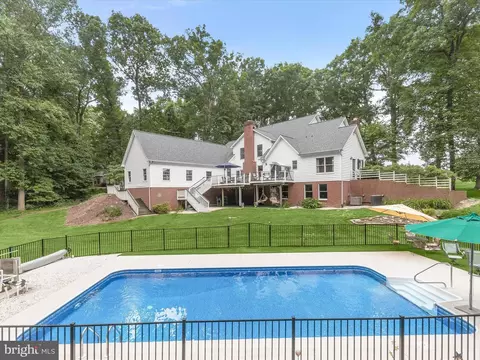 Exterior - 3303 Pritchett Ln, Fallston, MD 21047 photo 15 of 28